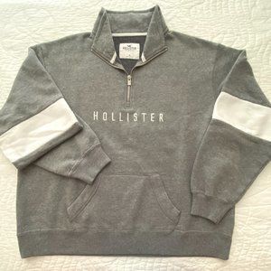 Hollister, ladies 1/4 zip, sweatshirt, size M, gray w/white sleeve stripe color